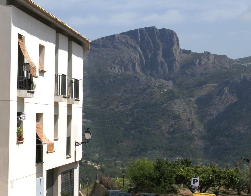 Apartamentos Serrella - Rural Guadalest Benimantell Room photo